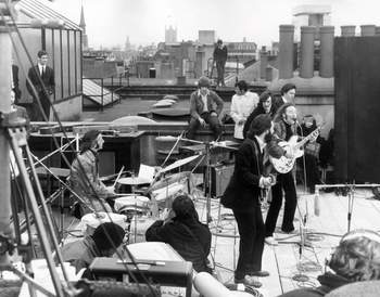 Ringo und die Beatles am 30. Januar 1969 beim Rooftop-Konzert – dem letzten Live-Auftritt der Band. © Getty Images 