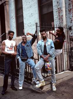 Bronx-Boys: Die Living-Colour-Besetzung auf Time's Up: (v.l.n.r.) Muzz Skillings (Bass), Will Calhoun (Drums), Vernon Reid (Gitarre) und Corey Glover (Gesang). © Getty Images